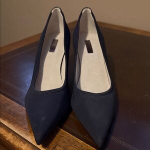 Tahari Dottie Navy Women's Shoes Size 8